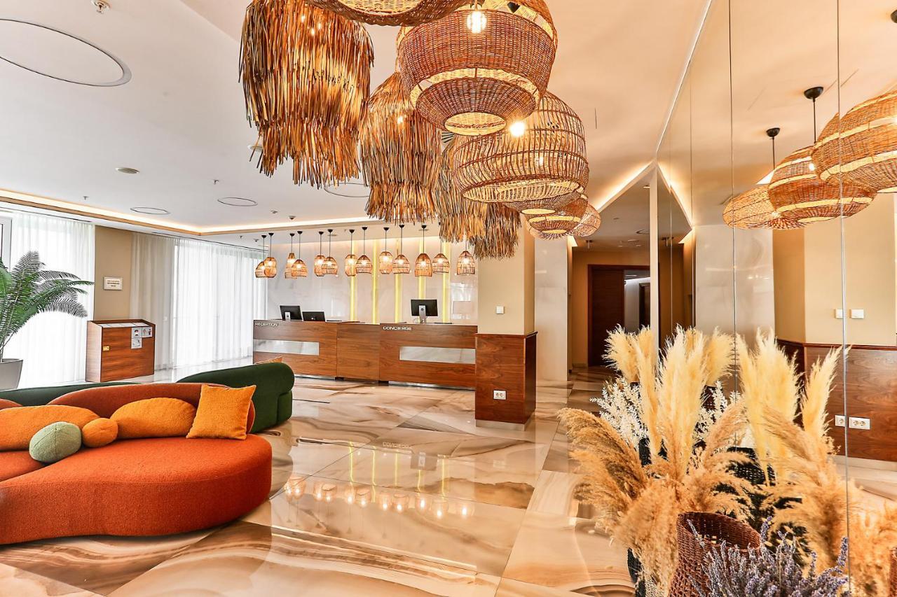 Hotel Tq Plaza Будва Экстерьер фото